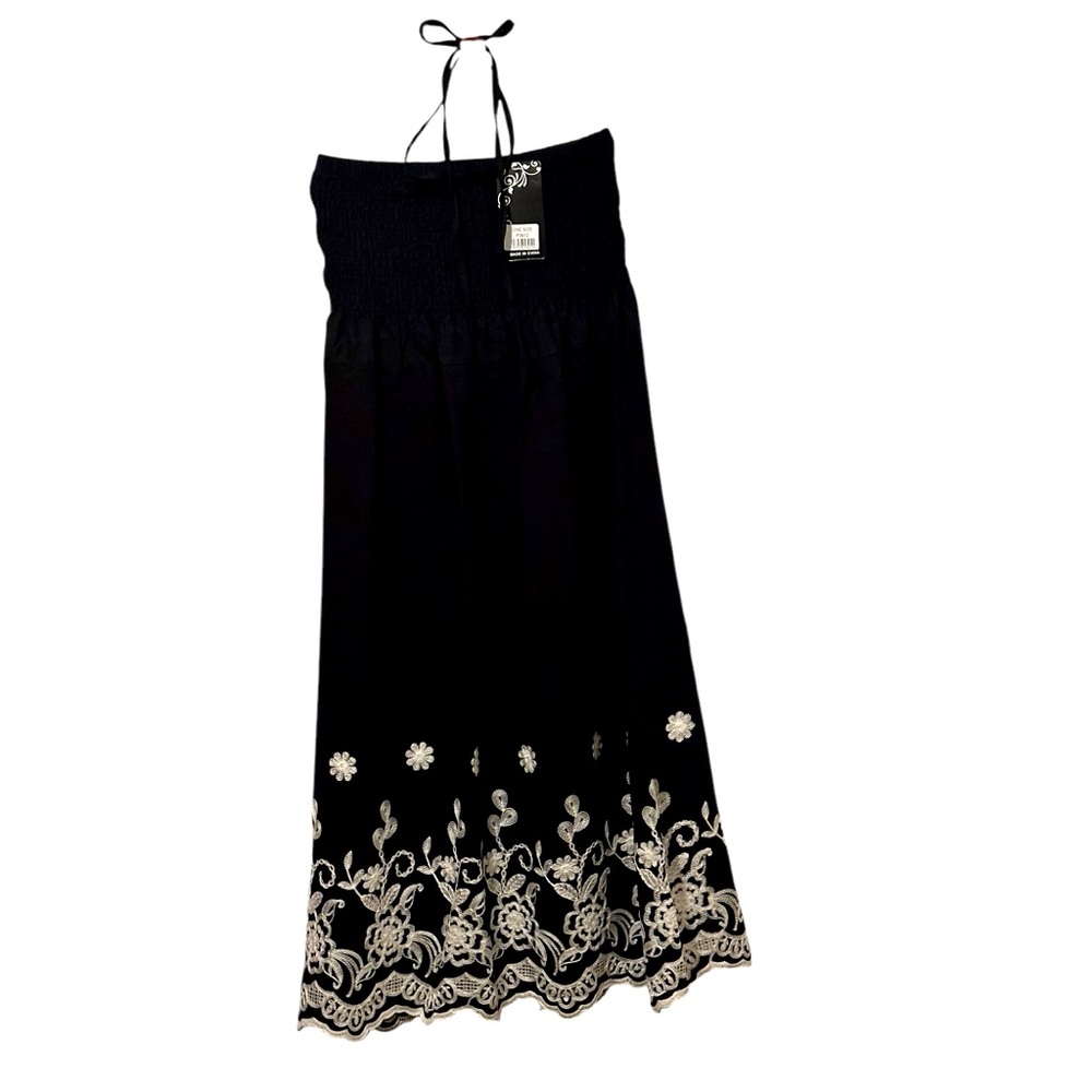 Elegant Black and White Embroidered Skirt/Dress or Coverup O/S. NWT